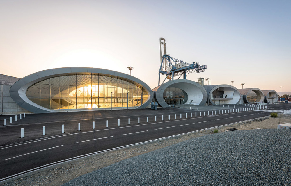 Car hire at Limassol port